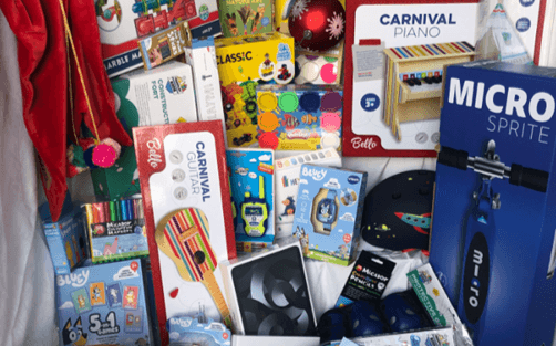 reading-eggs-christmas-giveaway-competition-toys